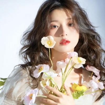 女性集中营